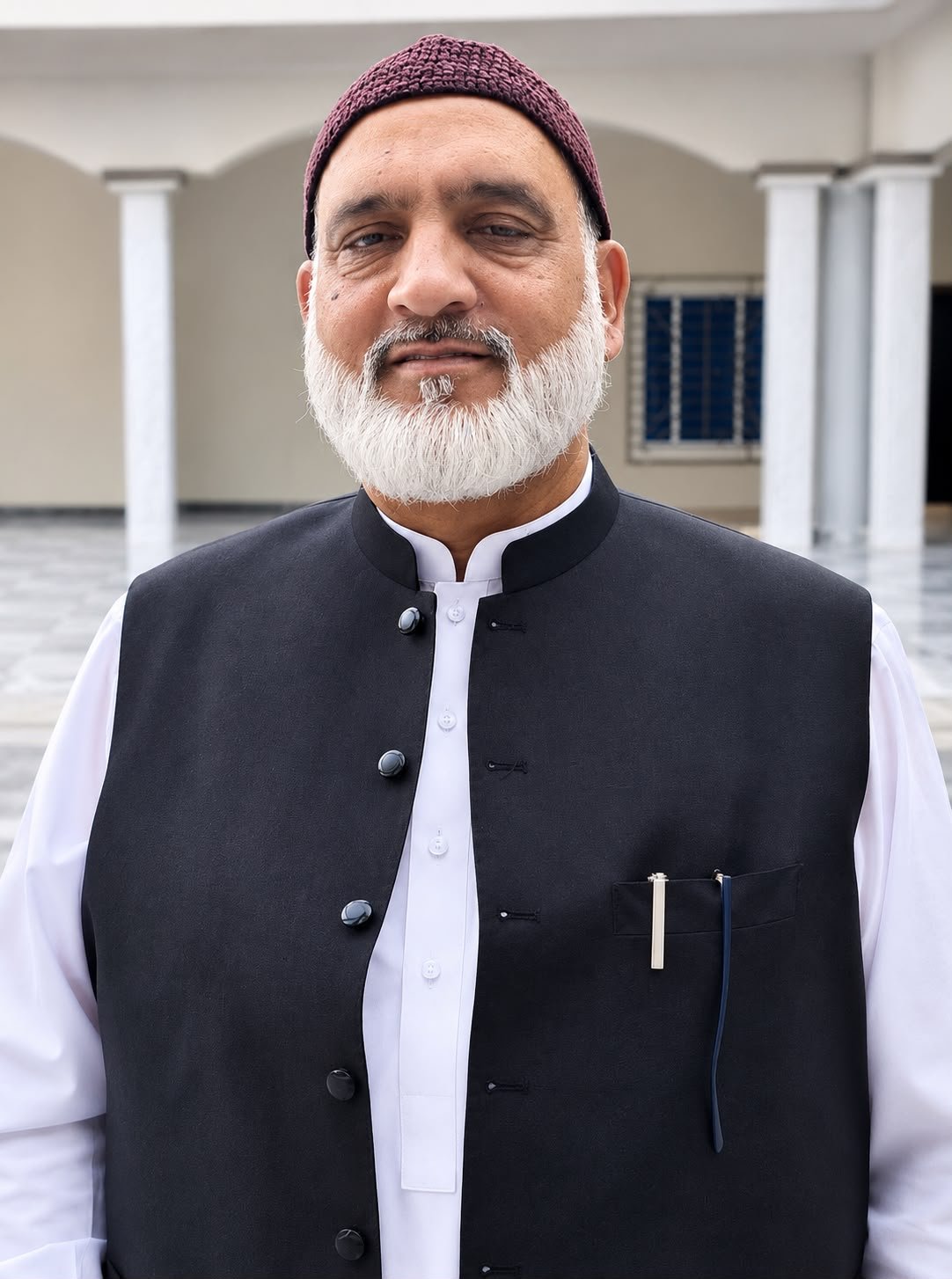 Alhaj Mohammed Ashfaque Warsi — father and teacher of Shahbaz Hassan Qadri